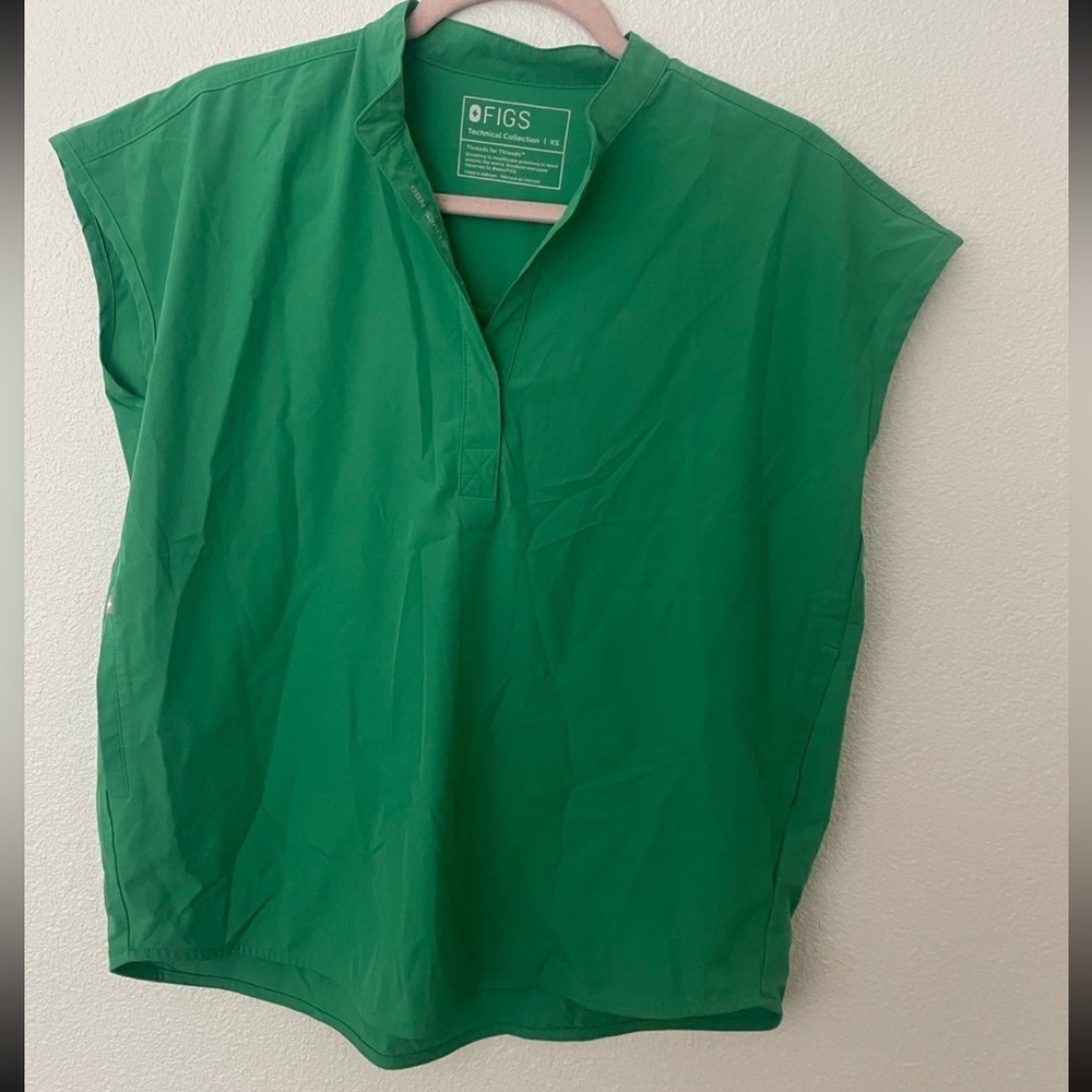 Green fionlite shirt